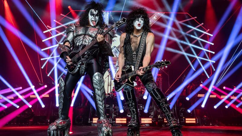 Keine Langeweile nach dem Kiss-Finale: Gene Simmons wird 75 Mit Paul Stanley gründete Gene Simmons 1973 die Band Kiss, die 50 Jahre aktiv war.