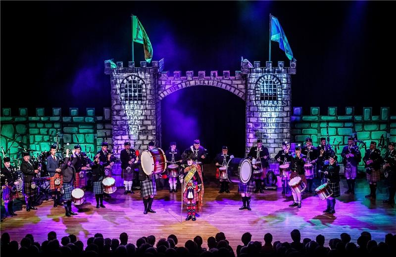 Mit The Scottish Music Parade nach Schottland.