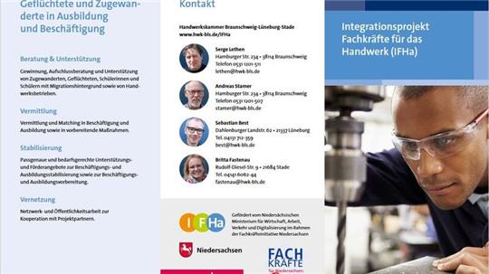 Mit dem Flyer wirbt die Handwerkskammer Braunschweig-Lüneburg-Stade für das Integrationsprojekt Fachkräfte für das Handwerk.