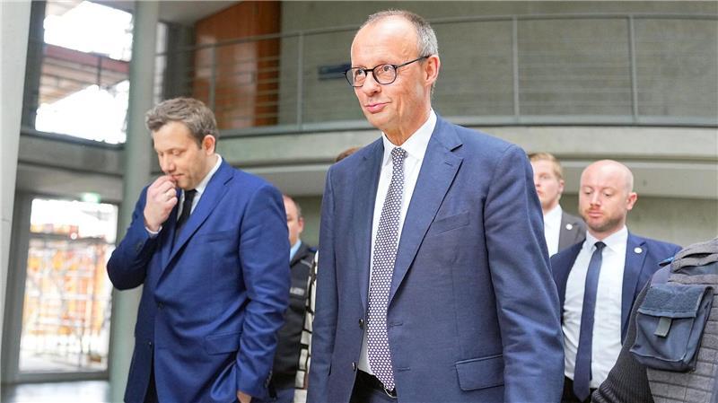 Mit den SPD-Ministerinnen und -Ministern ist das künftige Kabinett des voraussichtlich nächsten Kanzlers Friedrich Merz (CDU) komplett. (Archivbild)