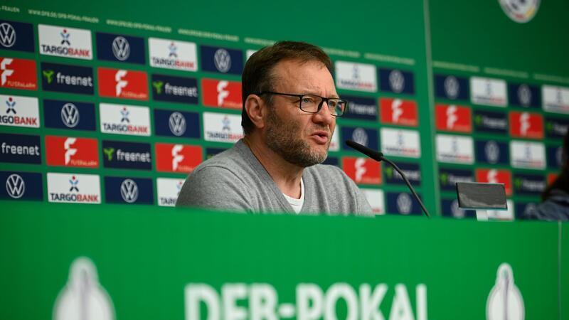 Werder-Trainer vor Pokalfinale: Was er am Frauenfußball besser findet Mit den Werder-Frauen Außenseiter im Pokal-Finale: Thomas Horsch