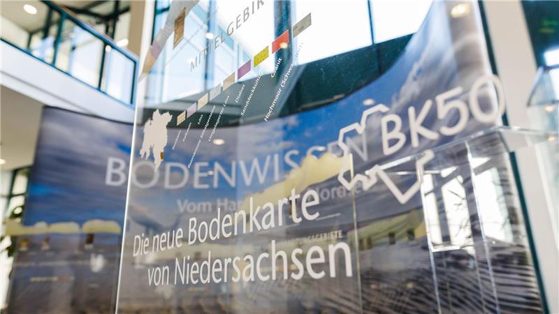 Forscher stoßen in Zeit vor 200 Millionen Jahren vor Mit der Untersuchung von Gesteinsproben wollen Wissenschaftler die Umwelt vor rund 200 Millionen Jahren in der Region Hannover erforschen. (Symbolbild)