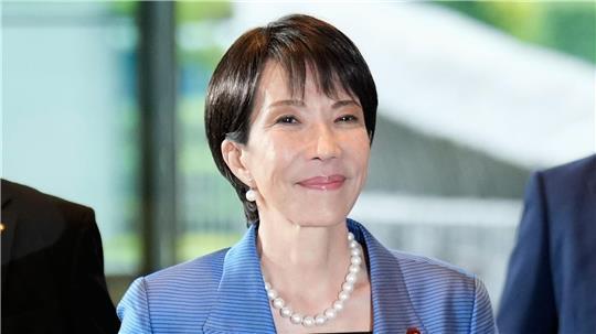Mit der national-konservativen Sanae Takaichi übernimmt in Japan erstmals eine Frau das Amt des Regierungschefs.