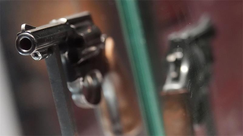 Mit diesem Revolver erschoss der „St. Pauli-Killer“ Werner Pinzner vor 40 Jahren einen Staatsanwalt, seine Frau Jutta und sich selbst.