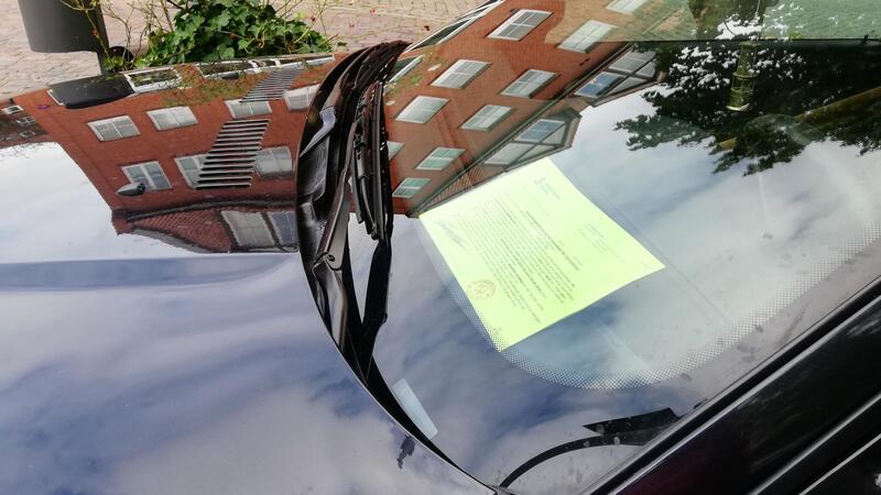 Mit einem entsprechenden Parkausweis können Anwohner in der Stader Innenstadt jetzt überall dort parken, wo es Automaten gibt.