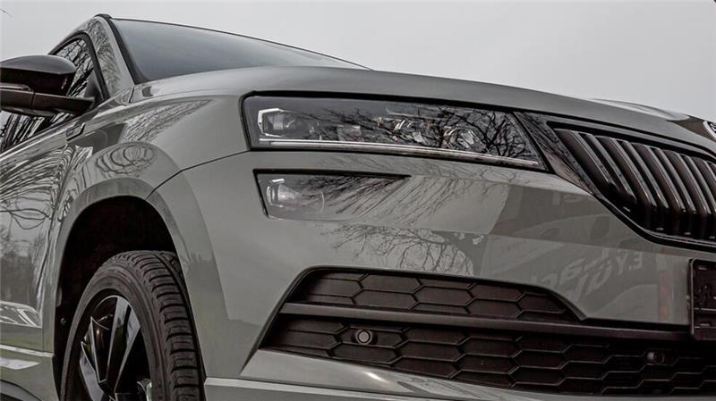 Mit einem grauen Skoda hat ein Unbekannter den Verkehr bei Bargstedt gefährdet (Symbolbild).