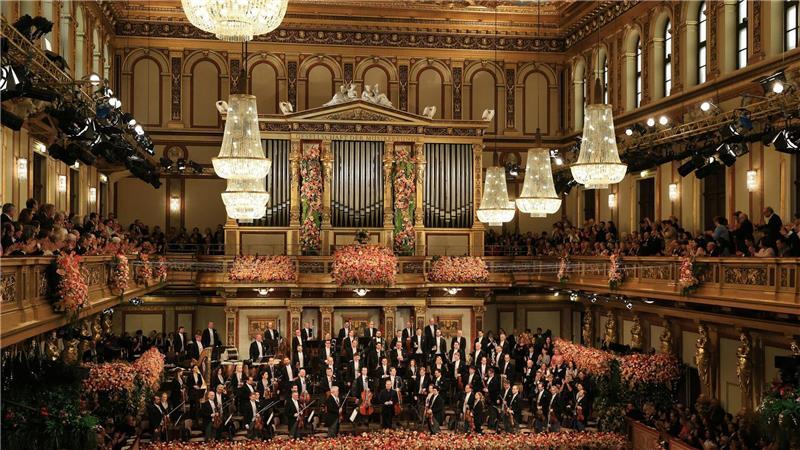 Mit einem schwungvollen Auftritt läuteten die Wiener Philharmoniker unter Yannick Nézet-Séguin das neue Jahr ein.