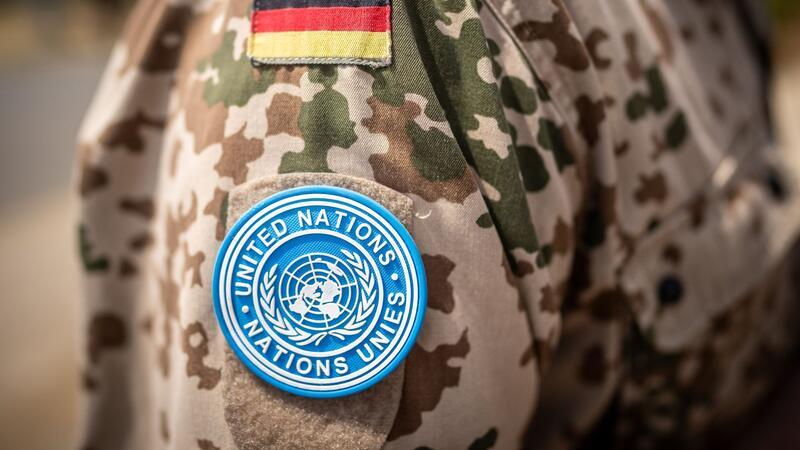 Zwei Auslandseinsätze der Bundeswehr verlängert Mit etwa 13.000 Blauhelm-Soldaten aus 73 Ländern ist „Unmiss“ derzeit die weltweit größte Friedensmission der Vereinten Nationen.