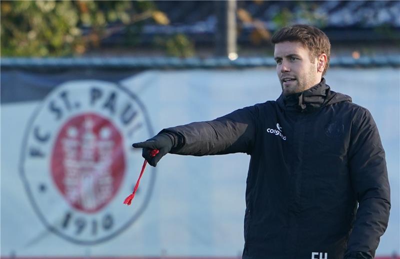 FC St. Pauli: Cheftrainer-Premiere missglückt Mit gerade einmal 29 Jahren steht Fabian Hürzeler beim FC St. Pauli in der Verantwortung. Foto: dpa-Bildfunk