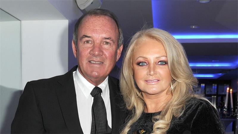 „It’s a Heartache“: Trauer um Sängerin Bonnie Tyler Mit ihrem Ehemann Robert Sullivan war Bonnie Tyler seit 1973 verheiratet.