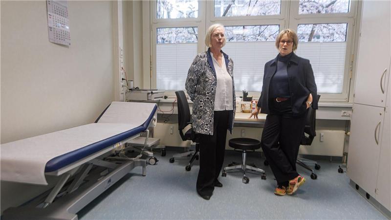 Mit niedrigschwelligen Angeboten soll psychisch Erkrankten aus der Drogenszene geholfen werden.