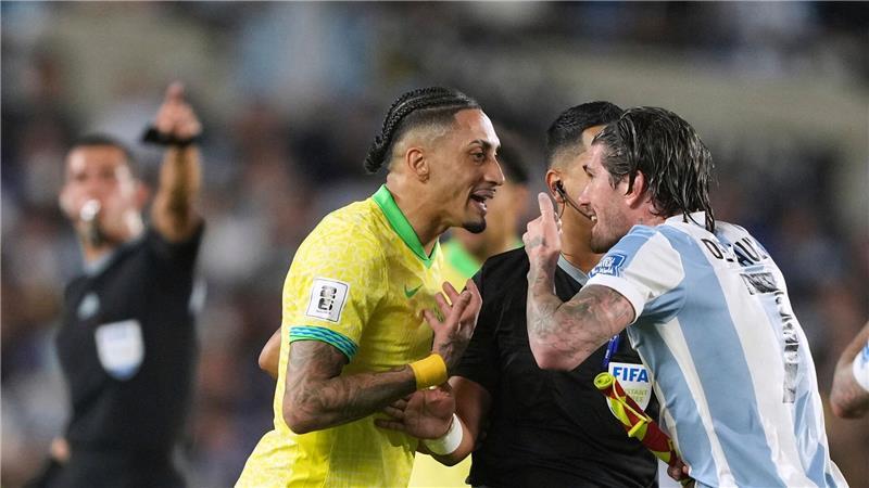 Weltmeister dabei: WM mit Argentinien - Brasilien gedemütigt Mit seinen Worten vor dem Spiel hatte Brasiliens Raphinha die Atmosphäre zusätzlich aufgeheizt.