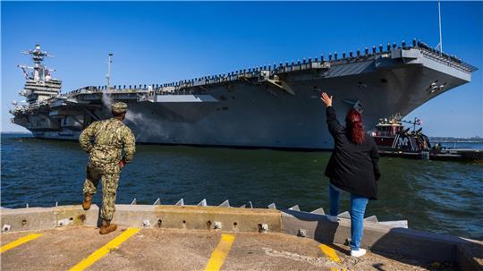 Mittlerweile werden drei US-Flugzeugträger in der Region eingesetzt. (Archivbild)