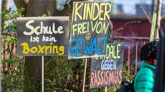 Mobbing unter Schülerinnen und Schülern kommt Lehrern zufolge oft vor. Archivbild