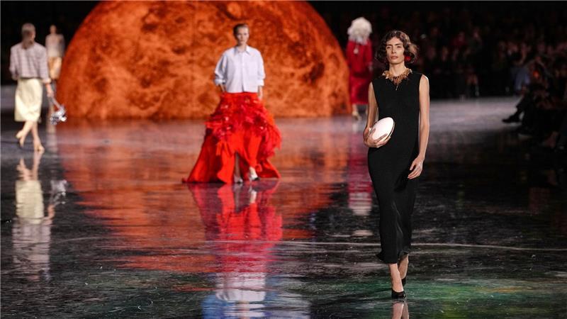 Models präsentierten Kreationen der Chanel-Kollektion Frühjahr/Sommer 2026.