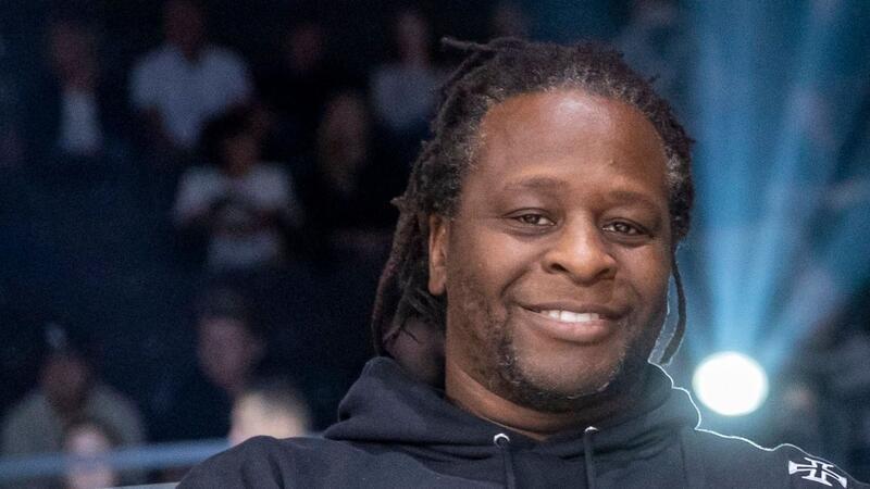 „Legenden“ unter sich: Das Personal im Sommer-Dschungel 2024 Mola Adebisi war früher Viva-Moderator. Nun probiert er es erneut im RTL-Dschungelcamp. (Archivbild)