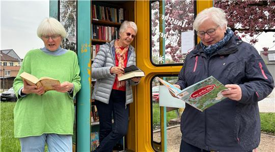 Monika Berg, Brigitte Bitter und Christel Ohse (von links) gehören zu den Horneburger Bücherwürmern.