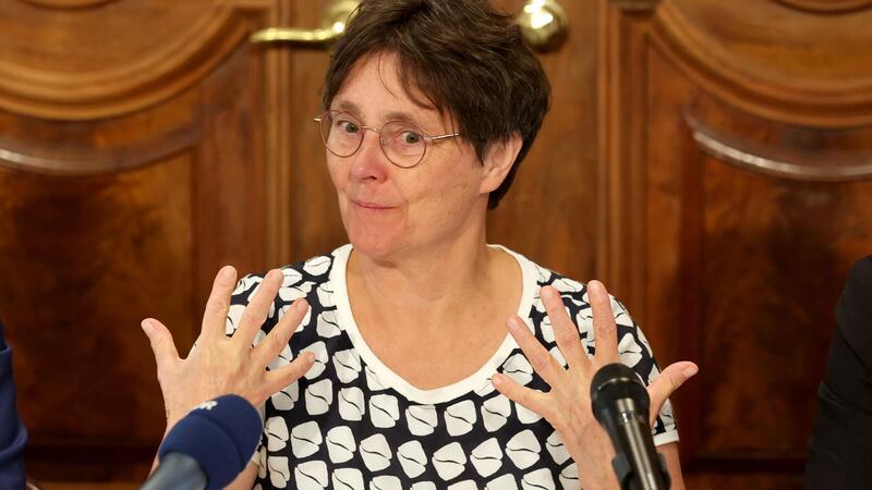 Gedenkstätte für ermordete Juden wird in Kiel eingeweiht Monika Heinold (Grüne), Finanzministerin von Schleswig-Holstein, spricht.