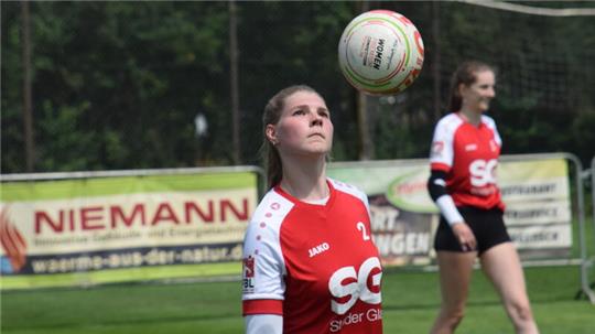 Monja Schlichting sorgte bei Wangersen immer wieder für einen guten Aufbau.