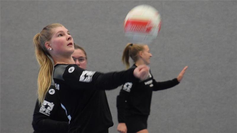 Licht und Schatten: Bundesligist vergibt die Big Points Monja Schlichting sorgte für einen geordneten Spielaufbau.