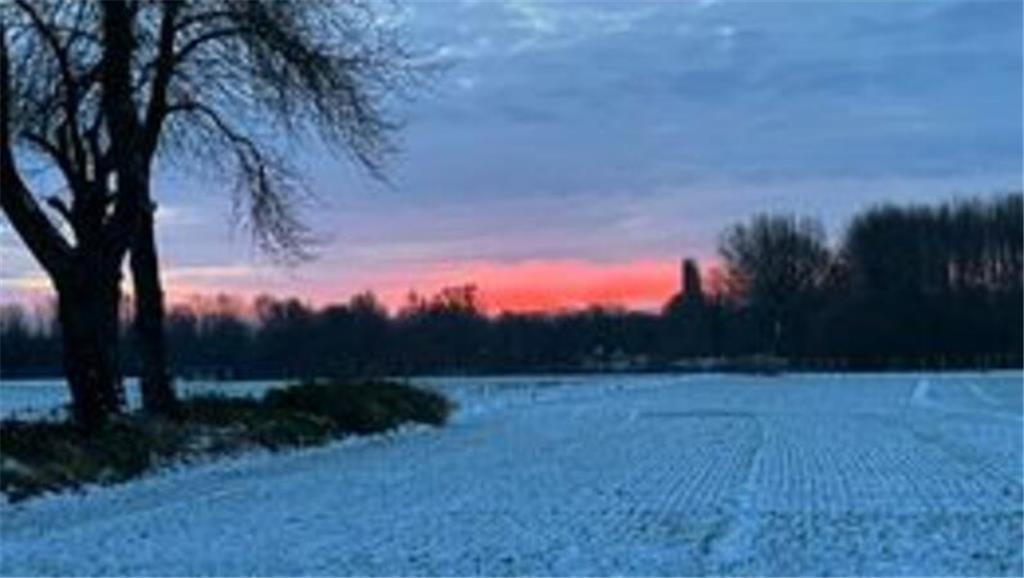 Morgens in Horneburg von Steffi Eh.