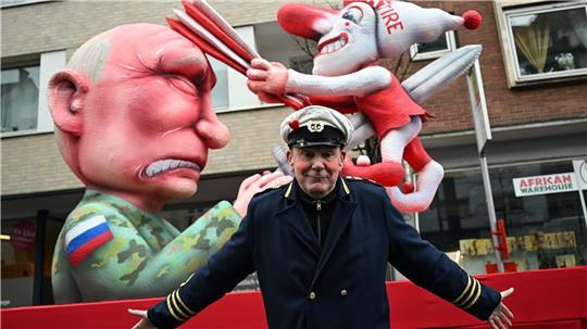 Moskaus Justiz macht dem deutschen Karnevalisten Jacques Tilly in Abwesenheit den Prozess wegen Beleidigung des russischen Präsidenten Wladimir Putin. (Archivbild)