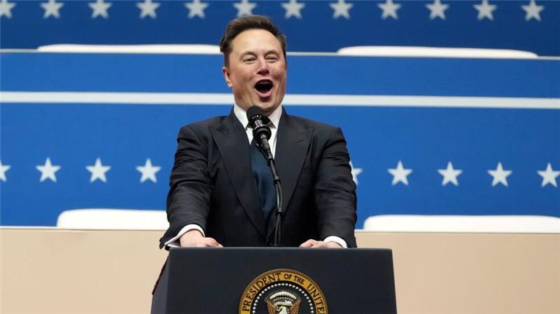 Musk hat noch keine Erklärung zu seiner Geste abgegeben.