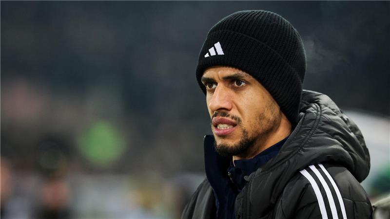 Muss aussetzen: HSV-Stürmer Robert Glatzel. (Archivbild)