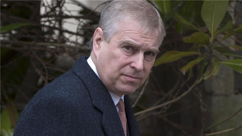 Berichte über neue Enthüllungen belasten Prinz Andrew weiter Muss der in Verruf geratene Andrew bald aus seinem Luxusanwesen ausziehen? (Archivbild)
