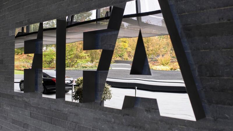 „Bosman 2.0“? Was das Transfer-Urteil für den Weltfußball bedeutet Muss die FIFA ihr Geschäftsmodell ändern? (Archivbild).
