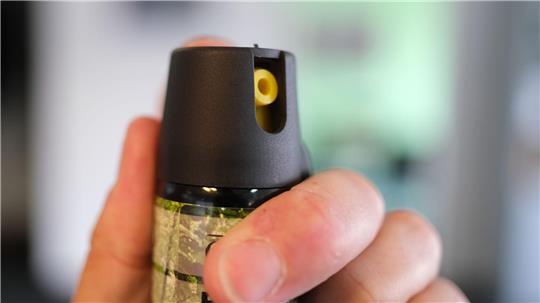 Mutmaßlich wegen Reizgas klagten Schülerinnen und Schüler einer Geesthachter Schule über Atembeschwerden, Schwindel und Übelkeit. (Symbolbild)