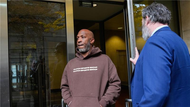 NBA-Trainer Chauncey Billups wurde im Zuge von Vorwürfen wegen illegalen Pokerns festgenommen.