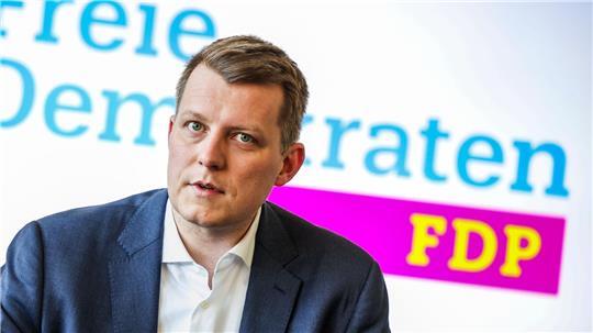 NRW-FDP-Chef Henning Höne gab bekannt, dass er als Bundesvorsitzender der Partei kandidiert. 