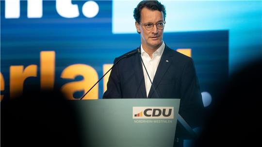 NRW-Ministerpräsident Hendrik Wüst (CDU) hat sich besorgt angesichts des starken Abschneidens der AfD geäußert.