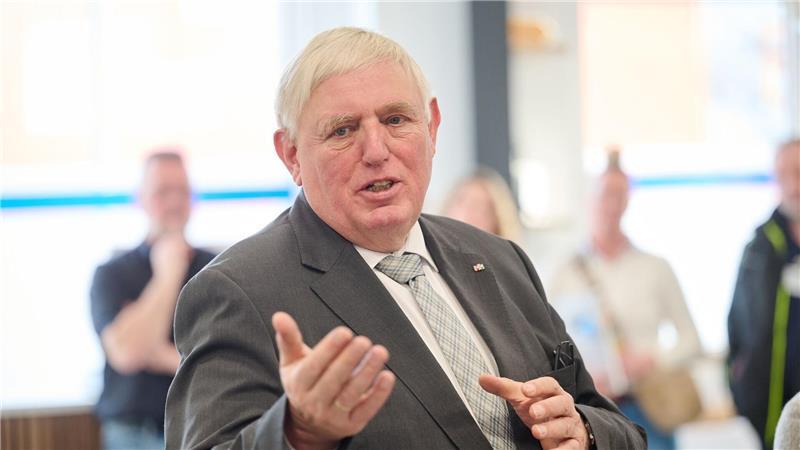 NRW-Sozialminister Karl-Josef Laumann (CDU) will für mehr Wachstum eintreten. (Archivfoto)