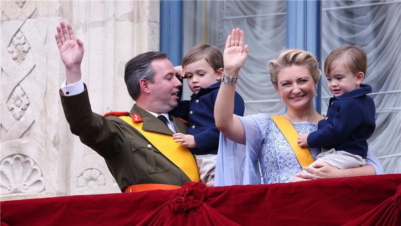 „Guillaume!“ - Luxemburg feiert neuen Großherzog Nach 25 Jahren hat Luxemburg einen neuen Großherzog