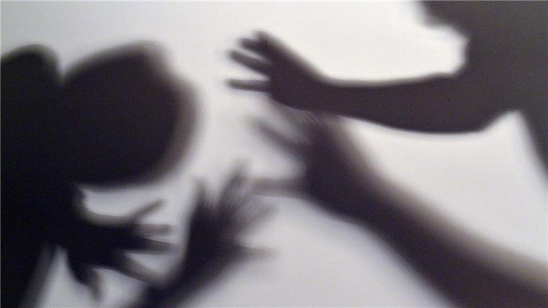 Nach Angaben des Bundesfamilienministeriums hat jede vierte Frau im Alter von 16 bis 85 Jahren in ihrem Leben Gewalt durch einen Partner oder Ex-Partner erlebt. (Symbolbild)