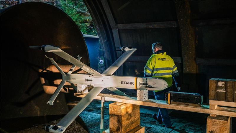 Nach Angaben von Stark Defence wurden mehr als 800 mm Panzerstahl durchdrungen. 