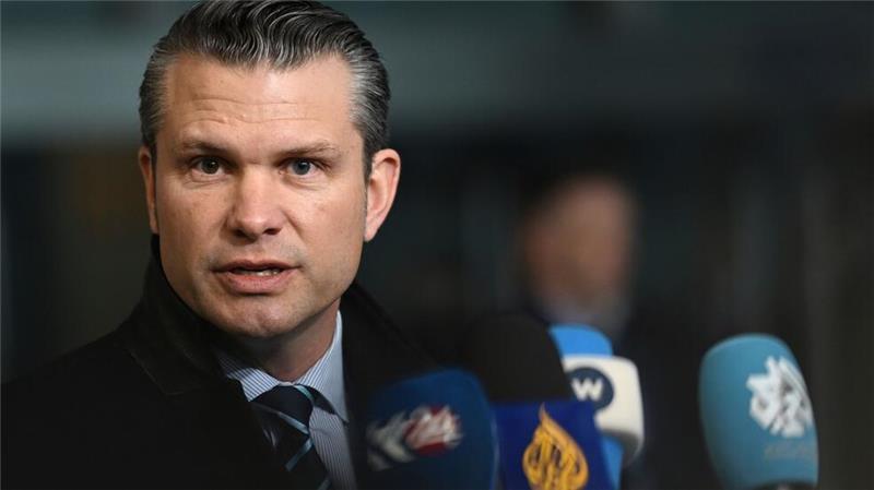Nach Ansicht von Hegseth ist Trump der Einzige, Moskau und Kiew für einen Frieden zusammenbringen kann.