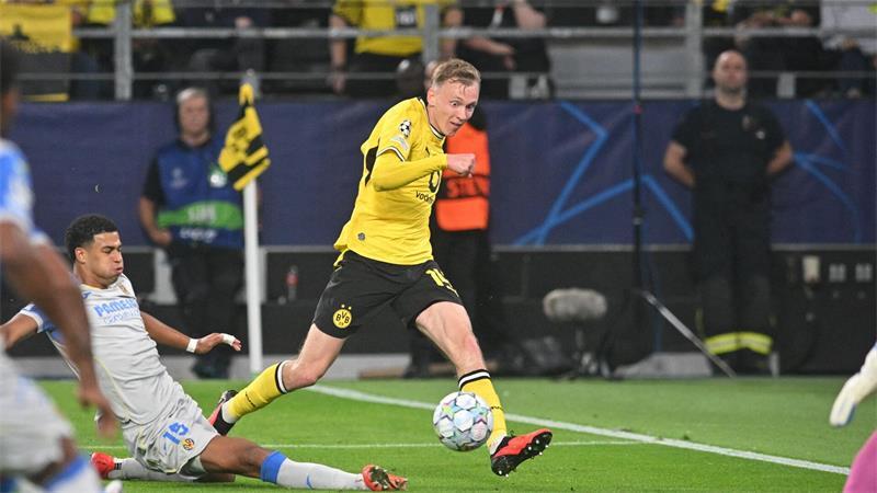 BVB besiegt Villarreal mit Mühe und sorgt sich um Karetsas Nach Beiers Hereingabe fiel das 1:0.