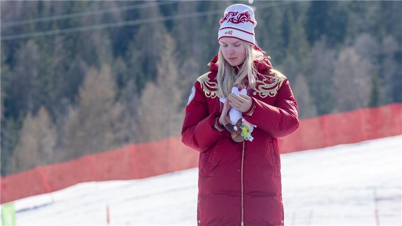 Para-Gold für Russland - Hymne erstmals wieder gespielt Nach Bronze nun Gold für Russland: Warwara Worontschichina.