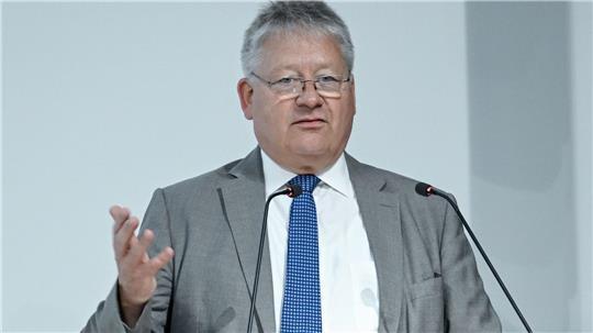Nach Einschätzung von BND-Chef Kahl will Russland den Zusammenhalt des Westens auf die Probe stellen (Archivfoto).