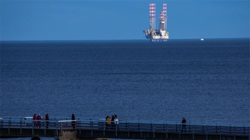 Nach Probebohrungen in der Ostsee hatte das kanadische Unternehmen Central European Petroleum (CEP) mitgeteilt, auf ein großes Ölvorkommen gestoßen zu sein. (Archivbild)