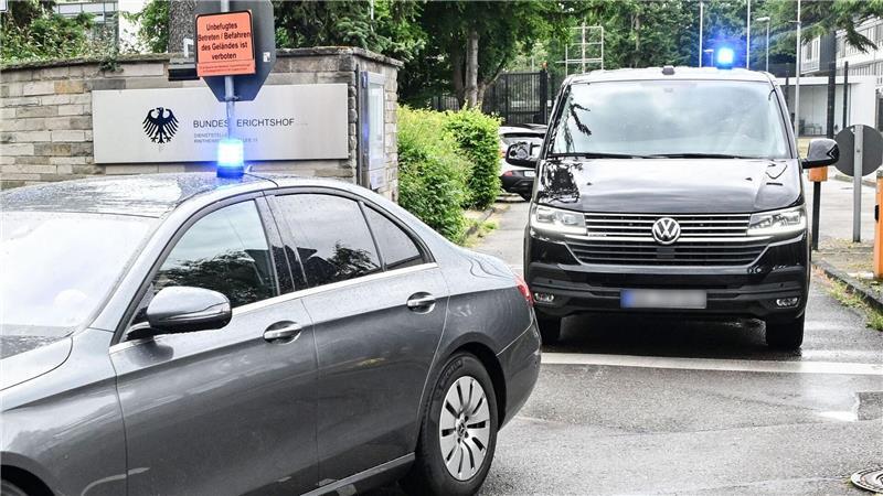 Nach Razzien in mehreren Bundesländern wurden im Mai vergangenen Jahres fünf junge Männer festgenommen, drei weitere saßen da bereits in Untersuchungshaft. (Archivbild) 