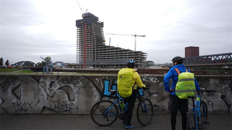 Drei Jahre Elbtower-Baustopp – wer rettet Benkos Turm? Nach Vorstellung der Stadt soll ein Naturkundemuseum in den Turm einziehen.