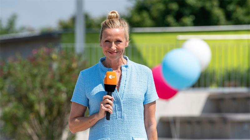 Nach dem „Fernsehgarten“ vom vergangenen Wochenende waren Rassismus-Vorwürfe gegen Moderatorin Andrea Kiewel laut geworden. (Archivbild)
