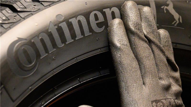 Nach dem Jahresverlust setzt Conti auf Besserung bei der Profitabilität im Tagesgeschäft des neuen Jahres. (Archivbild)