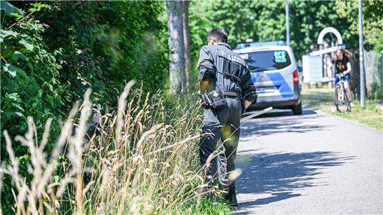 Nach dem Jungen war stundenlang gesucht worden.