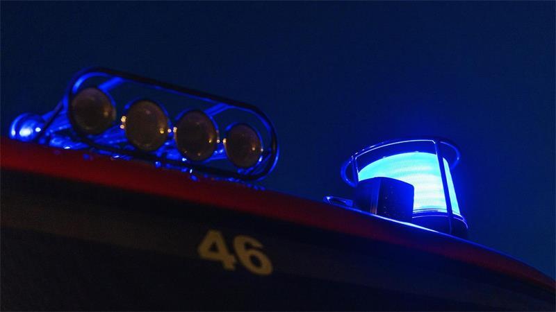 Nach dem Unfall ist auch das Gerätehaus der Feuerwehr von dem Stromausfall betroffen. (Symbolbild)