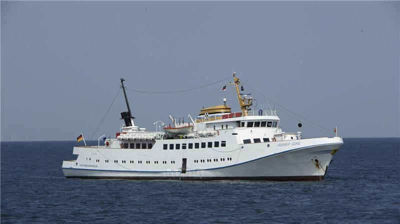 Nach dem Vorfall am Mittwoch: Die "Funny Girl" darf den Hafen vorerst nicht verlassen.